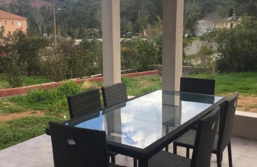 Favone House | Richarles