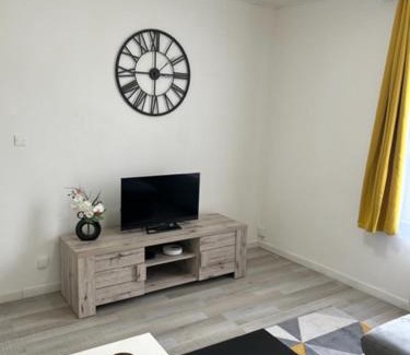 Saint-Quentin Apartment | Richelieu 2 chez Adrien