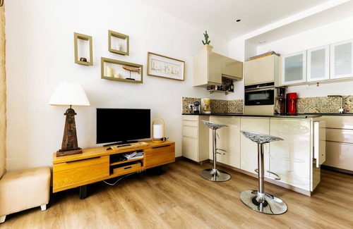 Vannes Apartment | Richemont - Appt tout équipé avec terrasse