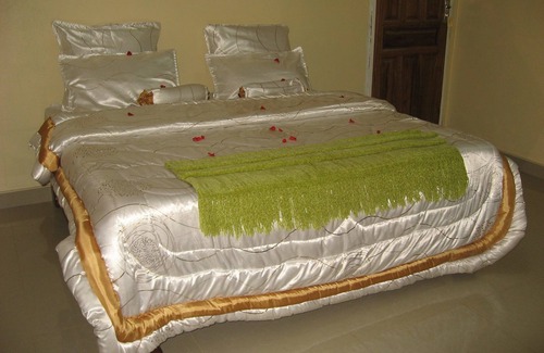 Livingstone Cabin | Richland Lodge Sinazeze