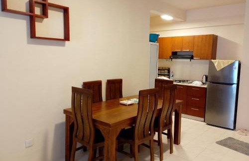 Galle Apartment | Richmond hill resident