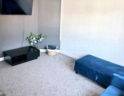 Olton Apartment | Richmond Nights