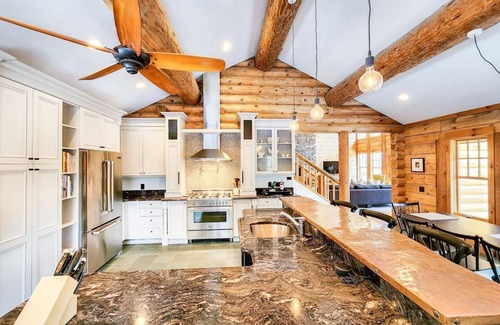 Waitsfield House | Ridge House - Modern Log Home Nestled on top of a Private Mountain