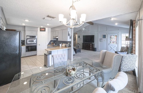 Midland House | Right At Home-Midland Mira Lago