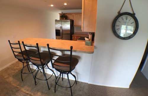 Camdenton Condo | Right by THE CAVE & Ozark Amphitheater Lake View & Pool, 12x32 Boat Slip/Wifi