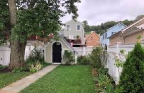 Highlands Apartment | Right in the heart of Highlands