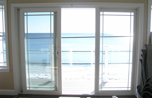 York Beach Apartment | Right on Long Sands Beach!