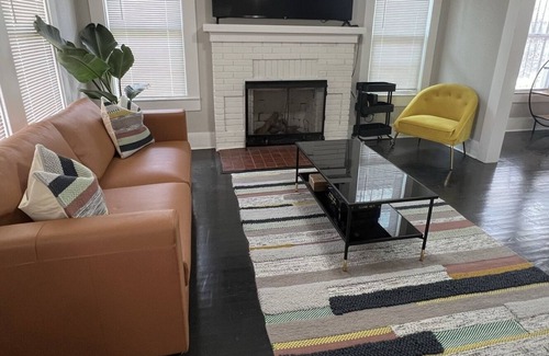 Highland Park House | Rigsby relaxation by the River Walk...