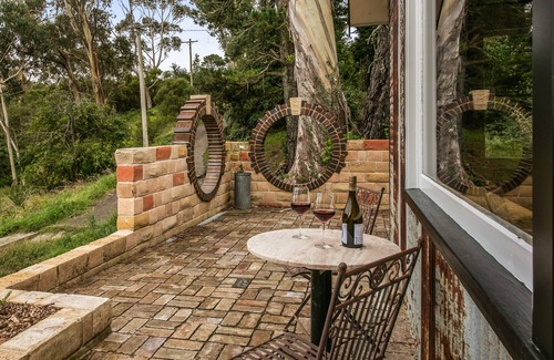 Katoomba Cabin | Riley's Retreats - Eclectic Mountain Cabin