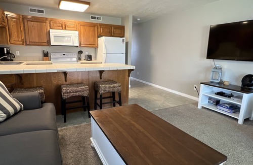 St. George Condo | Rim Runner | Near Mountain Biking | 1 Bed/1 Bath | Pet Friendly Condo