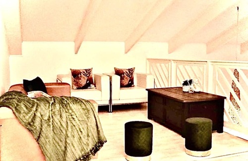 Long Beach Apartment | Rimantic Penthouse with a beautiful seaview sunset