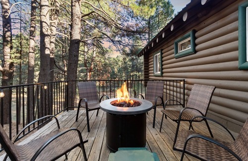 Heber Cabin | Rimtop Retreat | King Beds~Foosball~Lakes Nearby