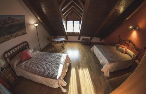 Piedrafita de Jaca House | Rincón de Bachatos Casa Rural