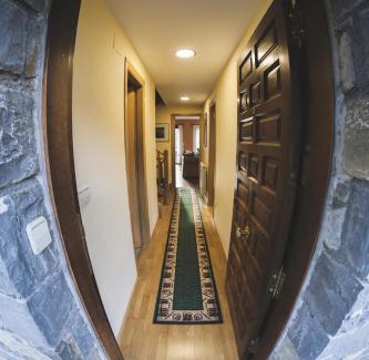 Piedrafita de Jaca House | Rincón de Bachatos Casa Rural