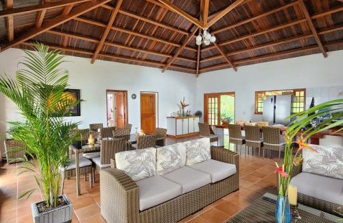 La Vega House | Rincón del colibrí/casa campestre/piscina/la vega