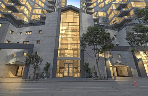 Rincon Hill Apartment | Rincon Hill 1 BR w/Office by Anyplace - 11446