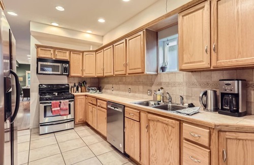 Whittier House | RINO I Five Points I Downtown I Freshly Remodeled