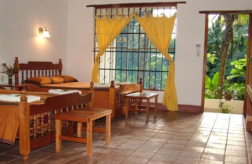 Melchor de Mencos Cabin | Rio Mopan Lodge