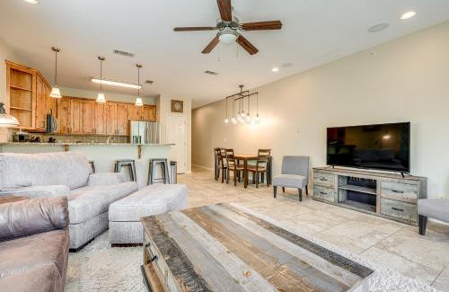 New Braunfels Apartment | Rio Vista Condo Direct Guadalupe River Access!