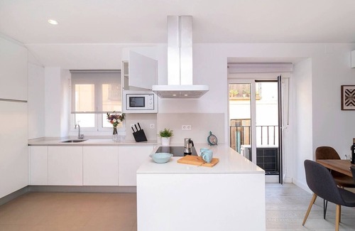 Embajadores Apartment | Risueño Apartamento cerca de Sol/Calle Encomienda