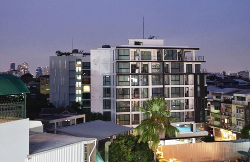 Phra Khanong Nuea Apartment | Ritzy In Phrakanong area