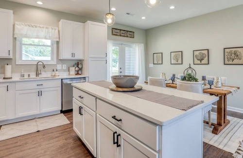 Front Royal House | River access in private community! New 2bed/2bath!