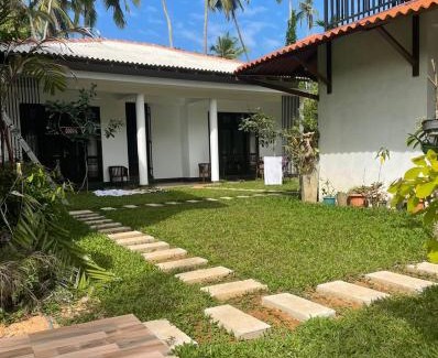 Hettimulla Bed & Breakfast | River Breeze Villa Bentota