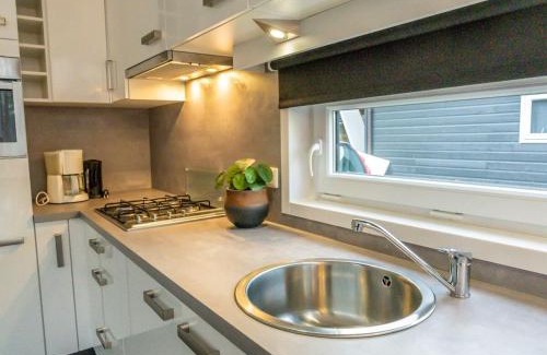 Zuna Resort | River Cabin 4 people