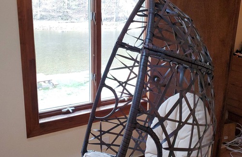 East Branch House | River front 7-Bedroom Secluded home on 6 acre!