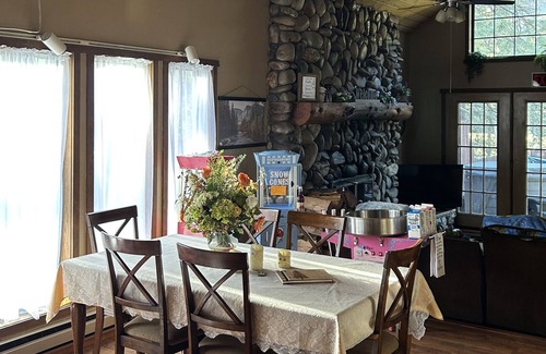 Garden Valley Cabin | River front Cabin-Pets ok