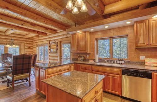 San Juan River Village House | River Front home with Hot Tub