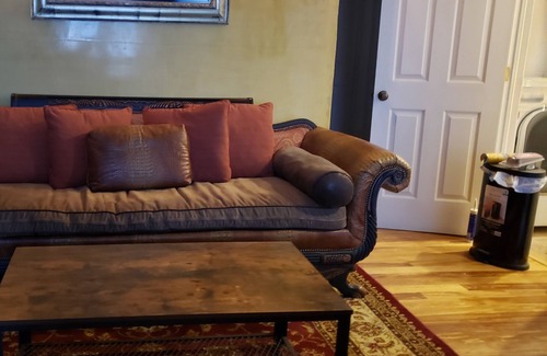 Durants Neck Bed & Breakfast | River front house