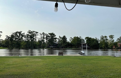 Moss Bluff House | RIVER FRONT HOUSE in Lake Charles nA rare gem located on scenic Calcasieu River.