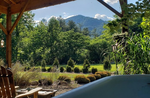 Highlands House | River Love 💙 Tiny Adventure *HighlandsnCullasaja River Gorgensame day bookings