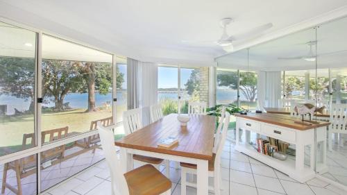 Iluka House | River Luxury