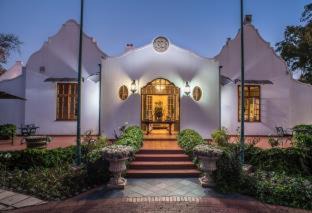 Centurion Hotel | River Meadow Manor