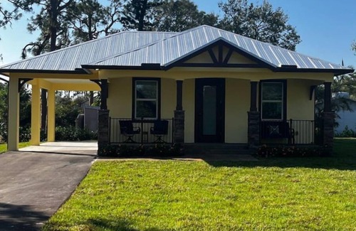 Estero Cottage | River Ranch Oaks