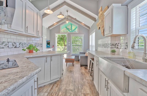 San Marcos House | River Rapids Hideaway - Tiny House with Blanco River Access!