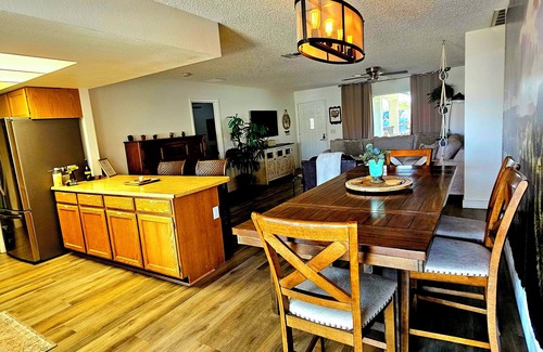 Bullhead City House | River Retreat Family Home for 8-Pet Friendly, Under 1 mile to Boat Ramp