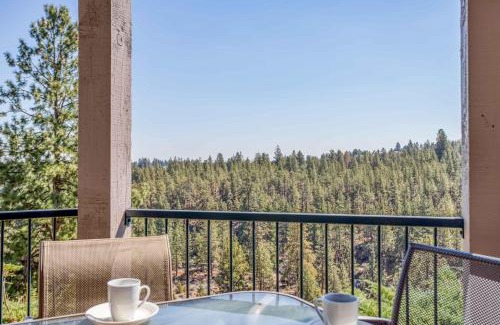 Century West House | River Ridge 316A - Meredith Lodging
