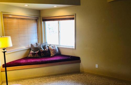 Century West Apartment | River Ridge 416B