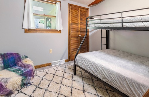 Great Cacapon Cottage | River Run