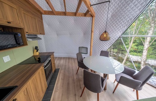 Montmagny Regional County Municipality Ski Chalet | River & SPA - Les Domes de la Riviere Alick