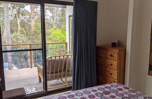 Lake Tabourie Cottage | River Vida cottage & bungalow family holidays