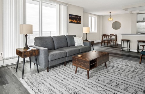Saskatoon Downtown Condo | RIVER VIEW 2BD CONDO IN THE HEART OF THE CITY