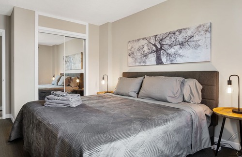 Saskatoon Downtown Condo | RIVER VIEW 2BD CONDO IN THE HEART OF THE CITY