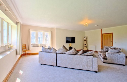 Skipton Apartment | River View at Hanlith Hall