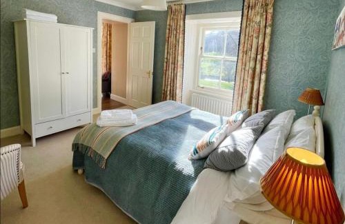 Fintry Apartment | River View Knockraich Farm