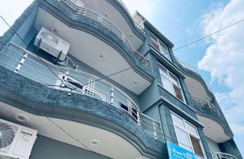 Varanasi House | River view paying guest house