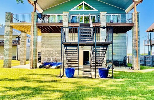 Morris Chapel House | River View & Retreat